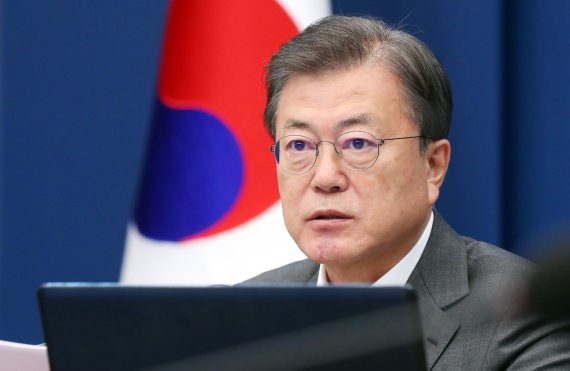 [속보]文대통령 "부동산 적폐청산, 남은 임기 동안 핵심 국정과제'