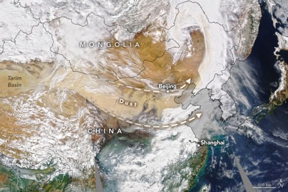중국 "나 아닌데?"...그러나 위성 사진에 딱 걸린 노란색 물질