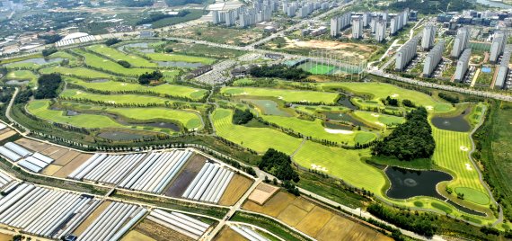 한국에너지공과대학교 캠퍼스 부지로 확정된 광주전남공동(나주)혁신도시 내 부영(CC)골프장. /사진=뉴시스