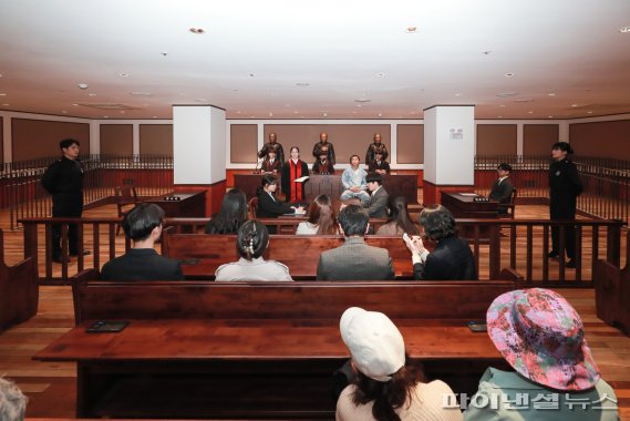 친일파 심판 모의재판을 진행 중인 경복대학교 공연예술학과 재학생들. 사진제공=남양주시