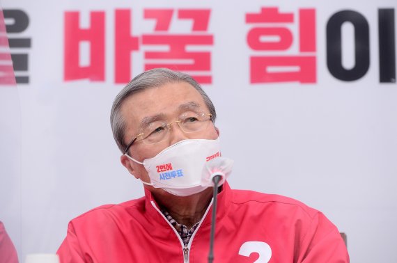 김종인 "정부, 부동산 투기 해결법 제시 못해 용두사미"
