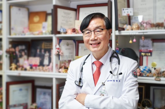 [서울=뉴시스] 정명호 대한심장학회 심근경색연구회장(전남대학교병원 순환기내과)