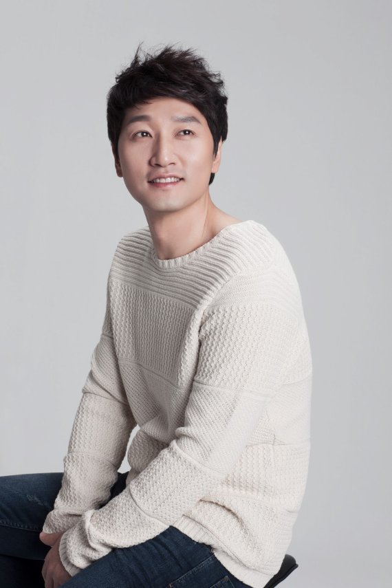 [서울=뉴시스] 이석준 연출. 2021.03.29. (사진 = 아이엠컬처 제공) photo@newsis.com