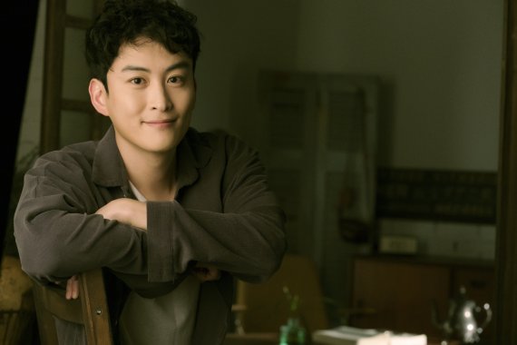 [서울=뉴시스] 오인하 작가. 2021.03.29. (사진 = 아이엠컬처 제공) photo@newsis.com