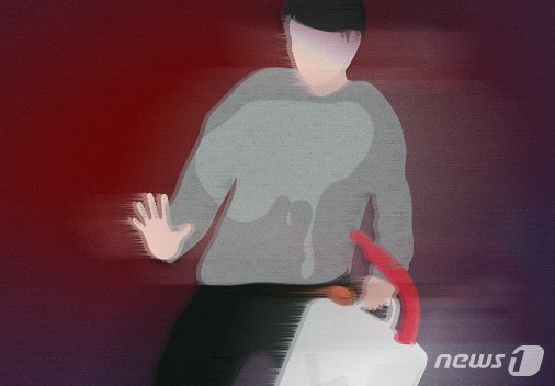 "가위로 중요부위 훼손"..인천공항에서 30대男 자해 소동