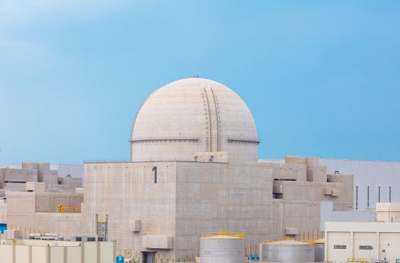 우리나라가 처음 수출한 원자력 발전인 아랍에미리트(UAE) 바라카 원전.뉴스1