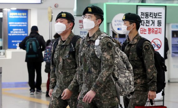 직업군인 못지 않은 병장월급 205만원...예비군 훈련도 '일급' 준다[2025년 예산안]