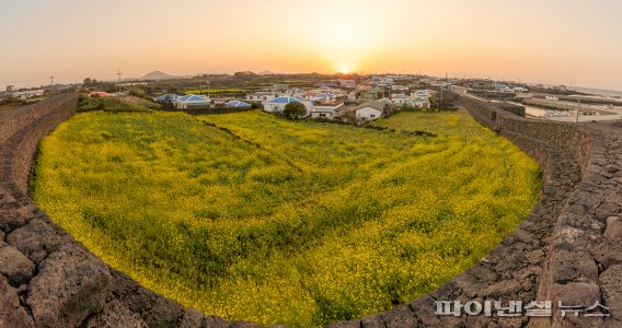 [날씨] 제주, 초여름 더위 물러나고 5㎜ 약한 비