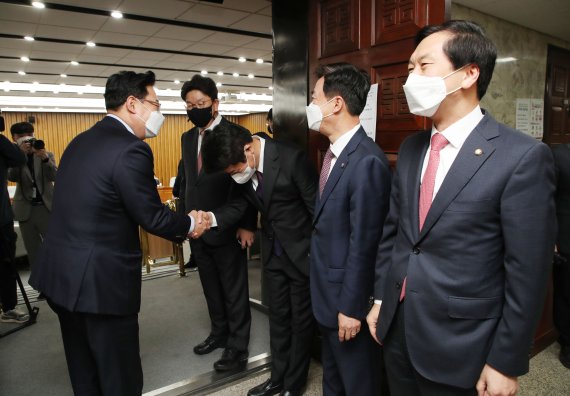 국민의힘 원대 후보들, 재선 표심 잡기 "매력적인 정당으로 "