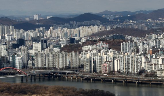 10% 동의해야 도심 공공주택 복합개발 시작…"정보유출 우려"