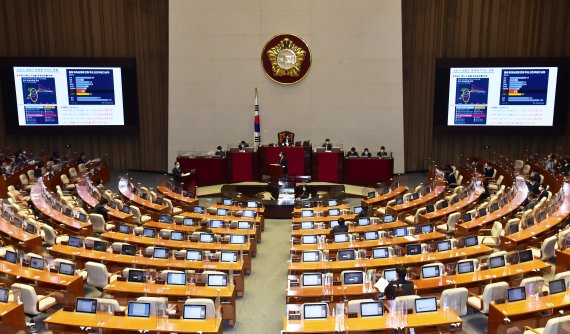 정청래 법사위원장 될까..국회 오늘 본회의서 결론