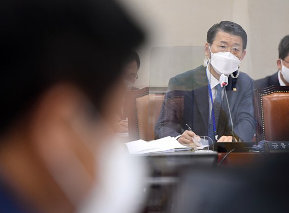 [팩트체크] 은성수 "암호화폐 거래소 200개"…정말 200곳이나 될까?