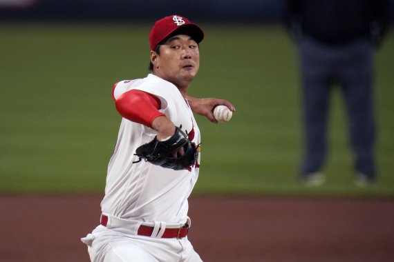 코리안 좌완 삼총사 선발이 되어 나르샤 [성일만 야구선임기자의 핀치히터]