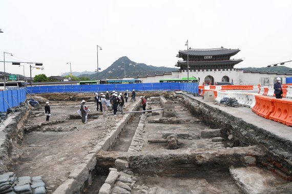 광화문광장 옛 조선시대 육조거리 흔적, 시민 공개