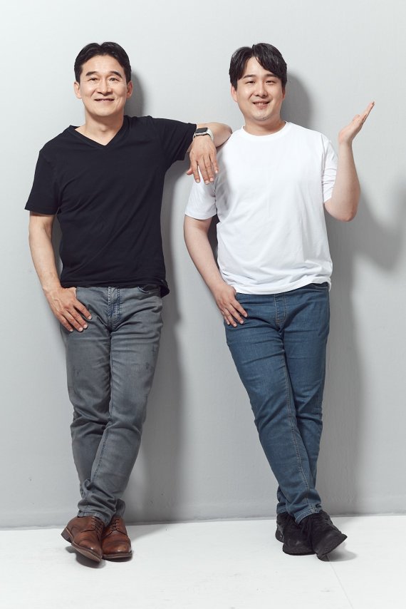 왼쪽부터 마인즈랩 CVO 유태준, CEO 최홍섭