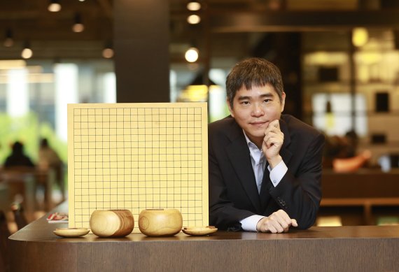 과거 알파고와 바둑 대국을 둔 이세돌. /뉴시스