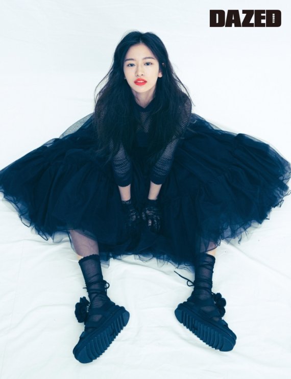 안유진/데이즈드 제공 © 뉴스1