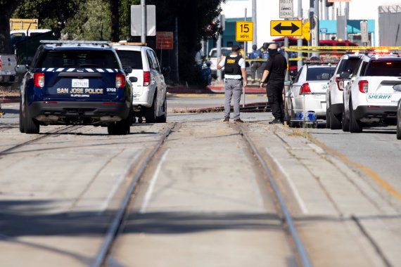 캘리포니아주 새너제이서  8명 죽인 총기 난사범 정체