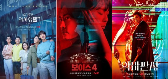 (왼쪽부터) '슬기로운 의사생활2' '보이스4' '악마판사' 포스터 © 뉴스1
