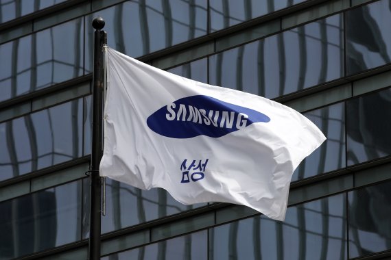 서울 서초동에 위치한 삼성전자 서초사옥의 모습/뉴스1 © News1