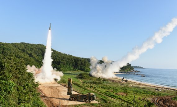 지난 2017년 7월 5일 단거리 탄도미사일 '현무-2'' 발사 훈련 사진=합동참모본부 제공