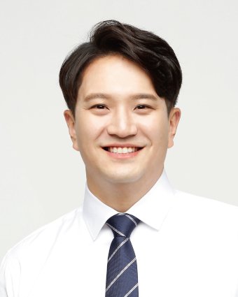 與전용기 "군대 내 성폭력 처벌하는 군형법 개정안 발의"