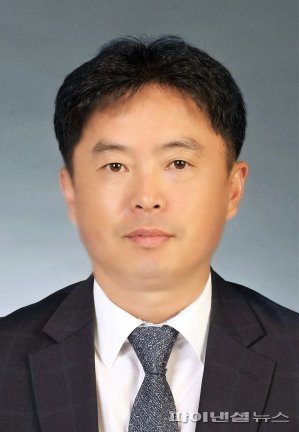 1200승 달성 제주경마공원 고영덕 조교사 "도전은 계속"