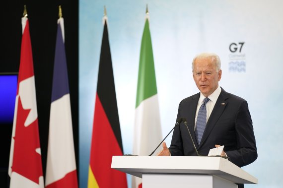 조 바이든 미국 대통령이 13일(현지시간) 영국 콘월에서 주요 7개국(G7) 정상회담을 마친 뒤 기자회견을 하고 있다.AP뉴시스