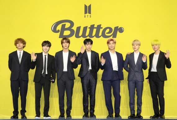 그룹 방탄소년단(BTS)의 뷔(왼쪽부터), 슈가, 진, 정국, RM, 지민, 제이홉 /사진=뉴시스