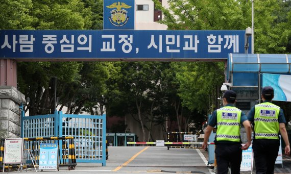 법무부 “‘확진자 발생‘ 수원구치소, 접촉자 등 전원 음성”