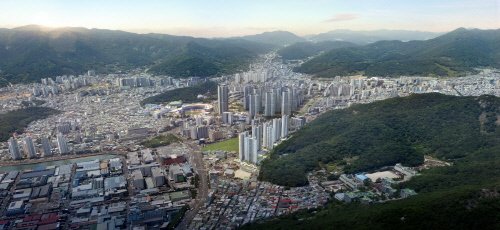 마산의 강남 양덕동에 조성되는 롯데캐슬 브랜드타운, ‘창원 롯데캐슬 센텀골드’ 주목