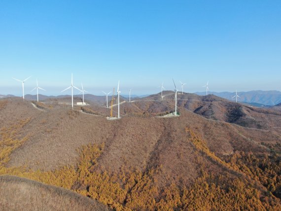 태백가덕산풍력발전단지 전경