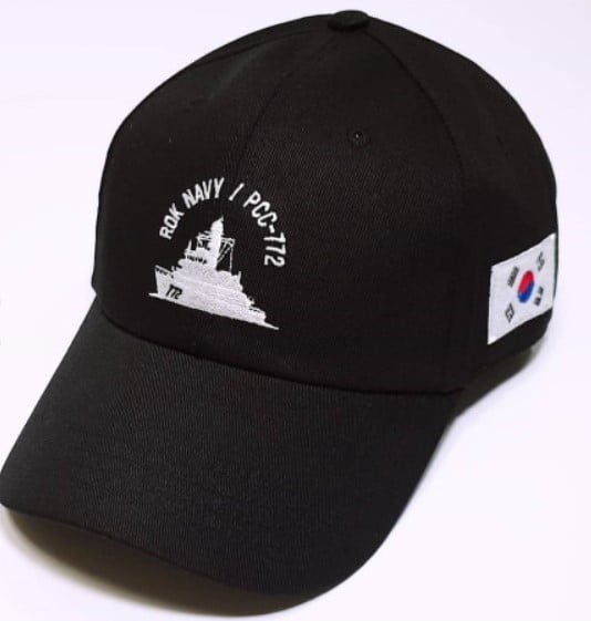 천안함 모자쓰고 한강 산책한 윤석열..오늘 출마 메시지에도 담을까