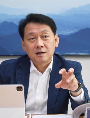 이광재 더불어민주당 의원이 최근 국회 의원회관에서 파이낸셜뉴스와 인터뷰를 하고 있다. 사진=박범준 기자