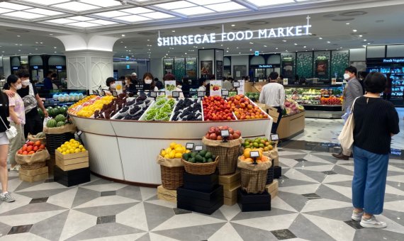 신세계백화점 경기점 식품매장 전경. 신세계백화점 제공