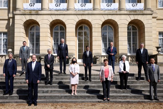 지난달 5일(현지시간) 영국 런던의 랭카스터 영빈관에 모인 주요 7개국(G7) 재무장관들.로이터뉴스1