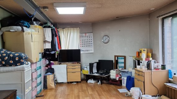 평소 이씨가 휴식을 취하던 서울대 기숙사 청소 노동자 휴게실. © 뉴스1/한상희 기자