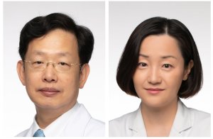 강남세브란스병원 신장내과 박형천(왼쪽)과 최훈영 교수