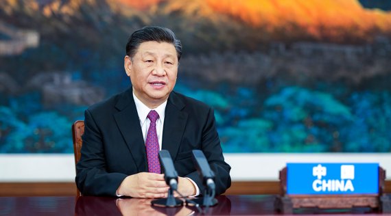 시진핑 중국 국가주석이 지난 16일 화상으로 열린 아시아태평양경제협력체(APEC) 특별정상회의에서 발언하고 있다. 중국중앙인민정부 홈페이지 캡쳐