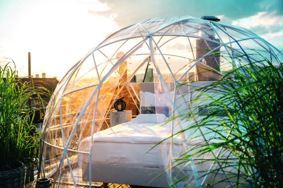 취리히 루프톱 버블 스위트