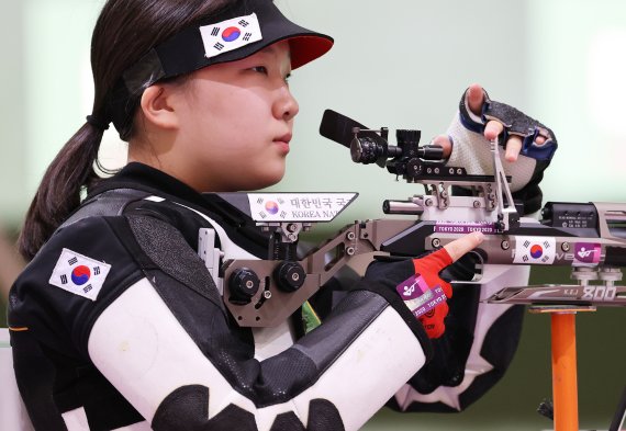 도쿄올림픽박희문·권은지, 10m 공기소총 메달 획득 실패 ...