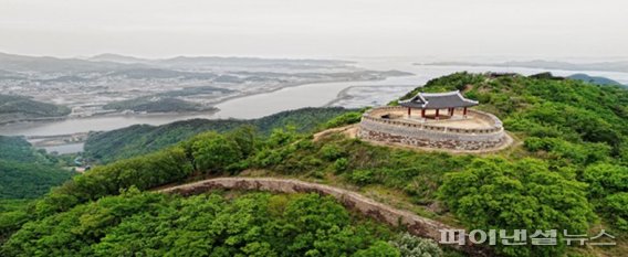 김포 문수산 전경. 사진제공=김포시