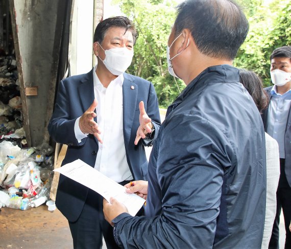 제주도내 현안 사업장 릴레이 소통 행보에 나선 구만섭 행정부지사 제주도 제공