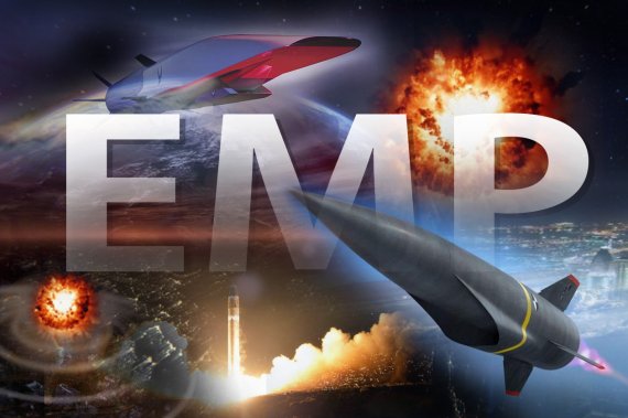 EMP(electro magnetic pulse)탄은 강력한 전자기파(電磁氣波)를 이용해 사람에게 직접적인 피해를 주지 않고 상대방의 전자장비를 무력화하는 신종 비대칭 무기이다. 특정 지역의 모든 전력·통신망과 전자기기를 무차별적으로 무력화한다. 레이더와 항공기, 방공시스템, 컴퓨터를 사용하는 지휘통제 체제 등을 마비시킬 수 있어 미래전의 주요 무기로 평가받는다. 이 전자폭탄(E폭탄, electronic bomb)의 공식 명칭은 '고전력 극초단파 빔(HPMs, High Powered Microwave beams)'이다. 자료=네셔널