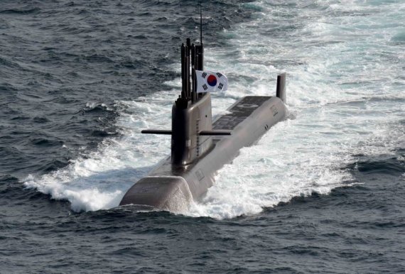 우리 해군은 국내 첫 3000t급 잠수함 '도산 안창호함'(장보고-Ⅲ 배치-Ⅰ)을 운용 중이다.<div id='ad_body3' class='mbad_bottom' ></div> 사진=해군 제공
