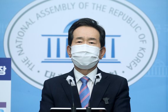 정세균 "이재용 취업제한 해제, 정치권 앞서지 말고 정부 몫으로"