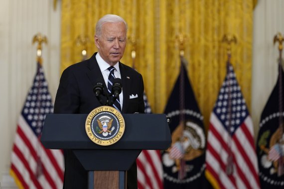 조 바이든 미국 대통령이 18일(현지시간) 워싱턴DC 백악관에서 연설하고 있다.AP뉴시스
