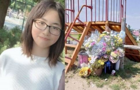 일본에서 집단 괴롭힘에 시달리다 실종된 후 공원에서 동사한 채 발견된 여중생 히로세 사아야(왼쪽)가 발견됐던 공원(오른쪽)에는 꽃다발 등이 놓여있다. (페이스북 갈무리) © 뉴스1