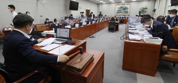 세종시 국회 분원 설치법 운영위 소위 통과...오후 전체회의 예정