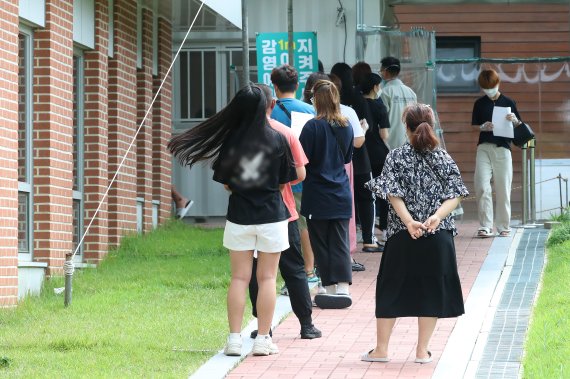 경북 도내서 41명 신규 확진, 확진자의 접촉자 등으로